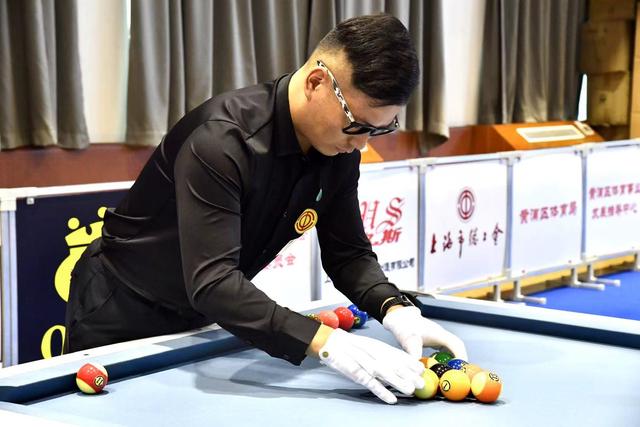 一地追求更 一地追求更