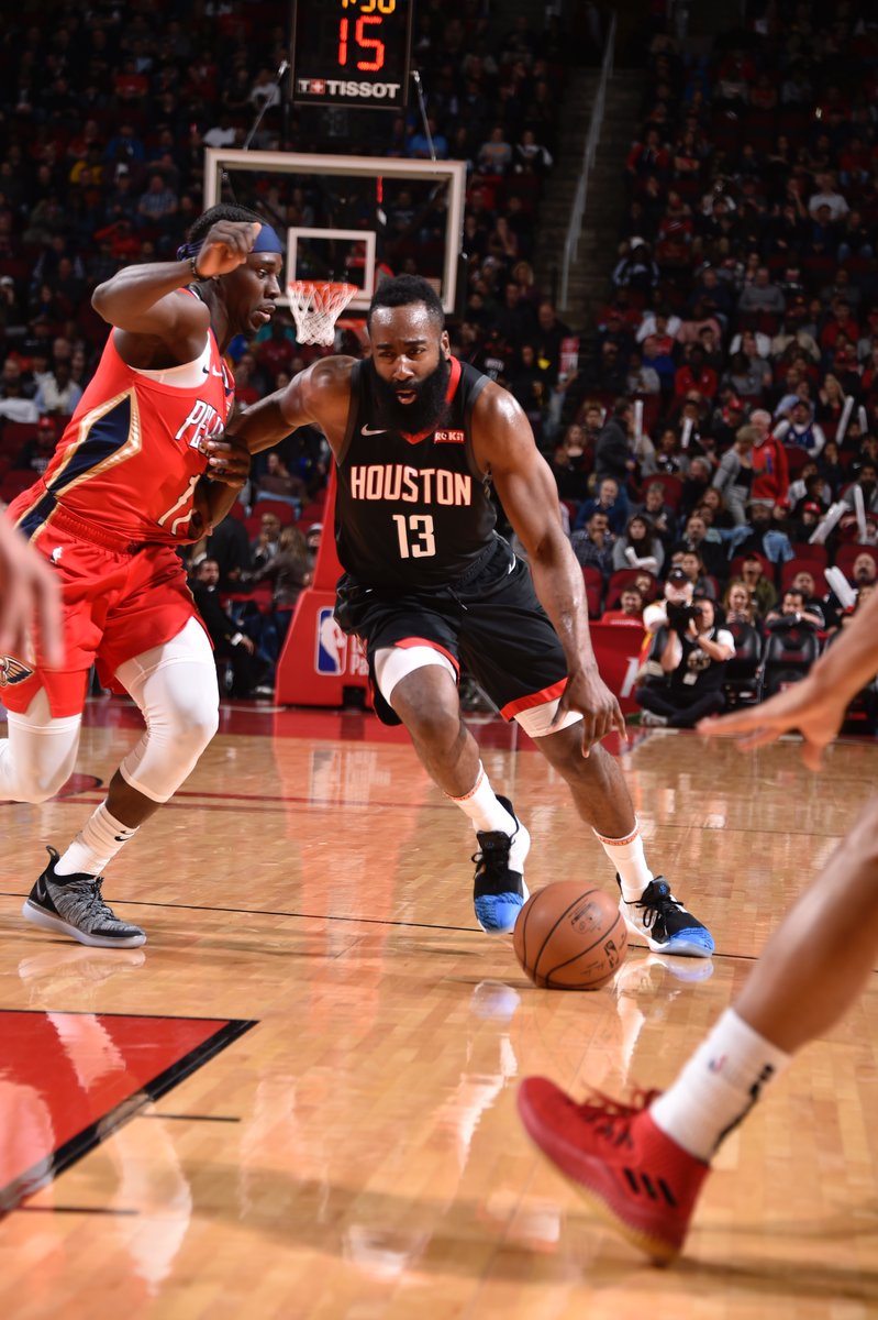 四虎追一龙 四虎追一龙