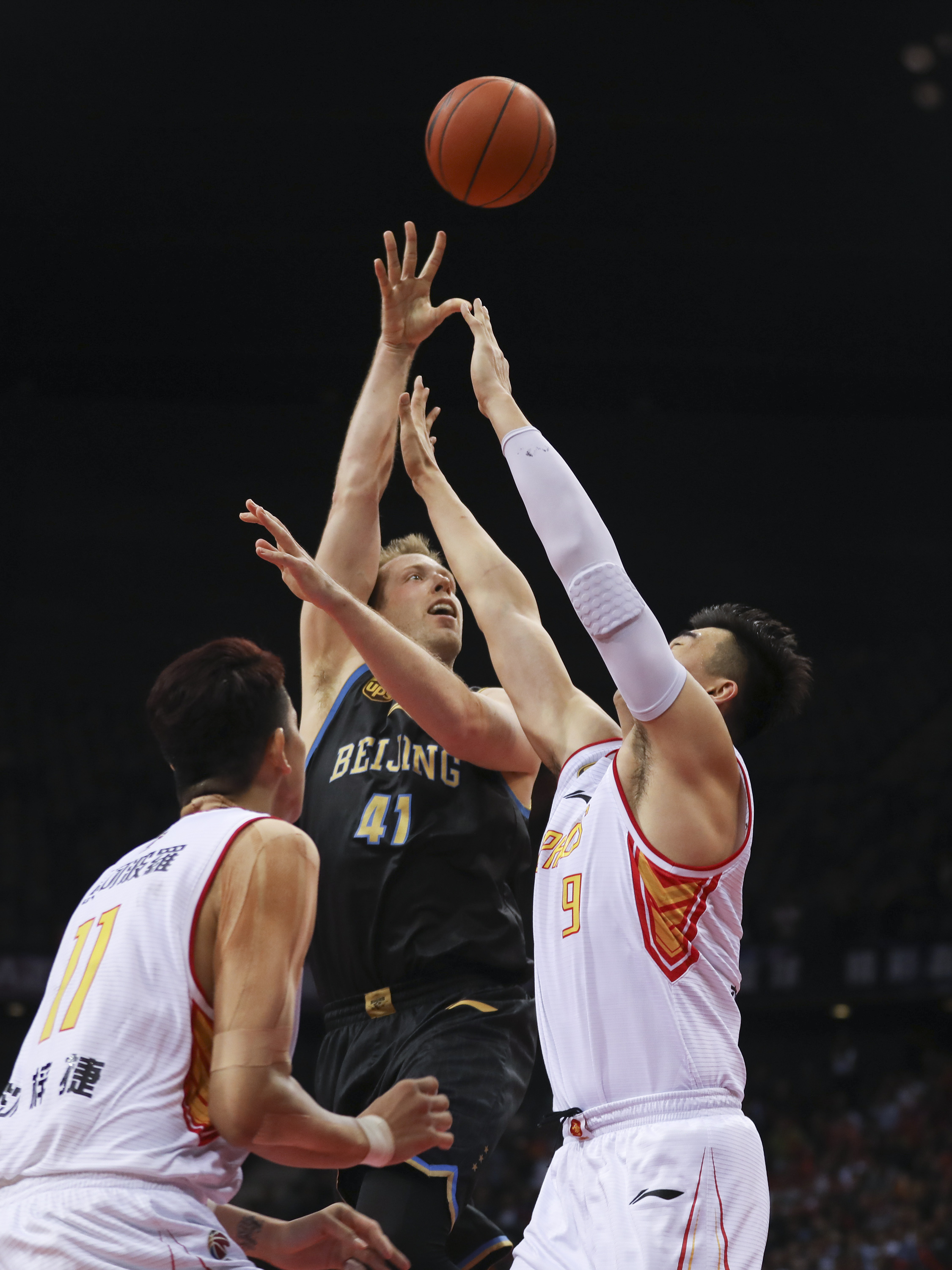 主场战平豪 主场战平豪